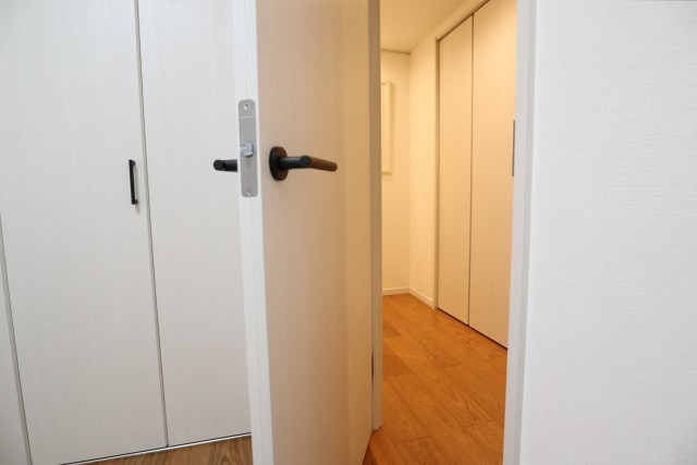 レジオン祐天寺 洋室１