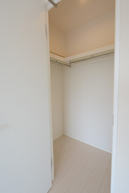 秀和椎名町レジデンス 洋室②