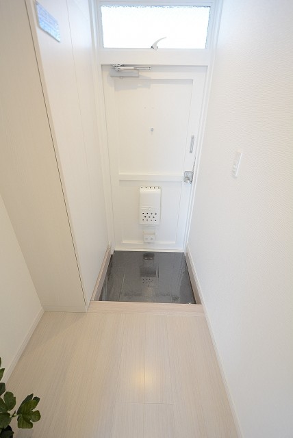 東中野コーポラス 玄関