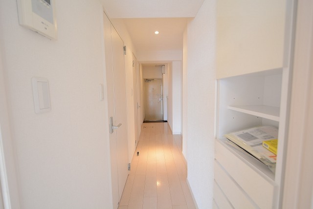 明大前フラワーマンション 廊下