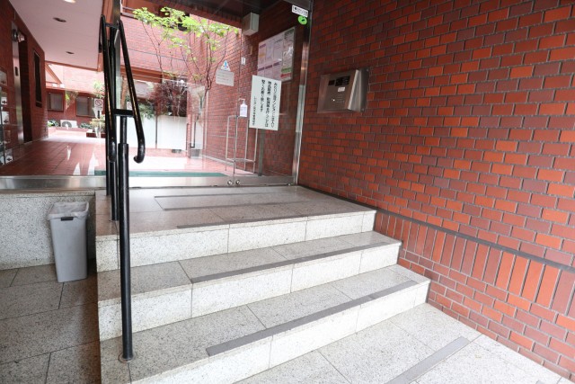 レジオン祐天寺 エントランス