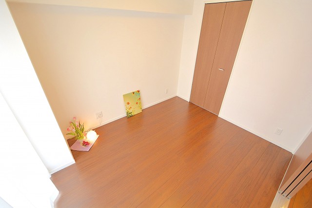 西新宿ハイツ 洋室３