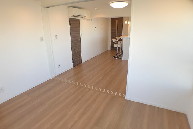 エントピア五月園 廊下