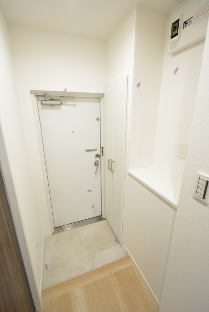 明大前フラワーマンション 玄関