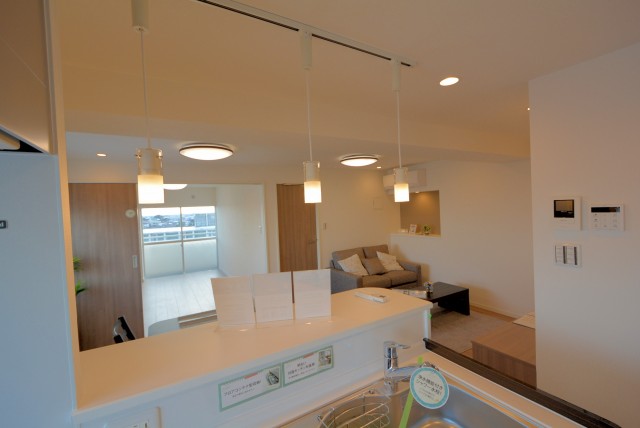 日商岩井田園調布マンション キッチン