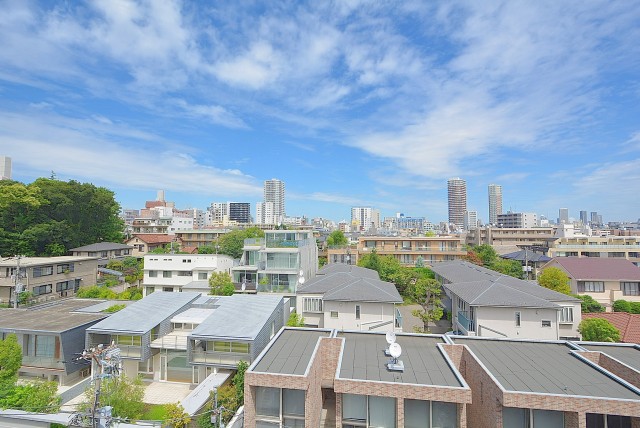 東中野コーポラス 外廊下