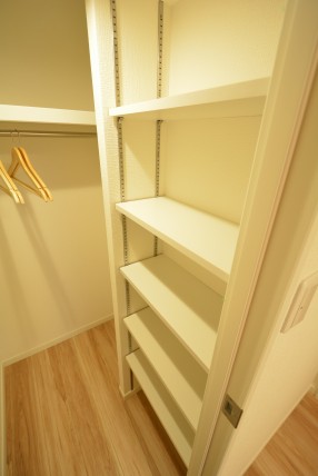 方南町セントラルマンション 洋室2