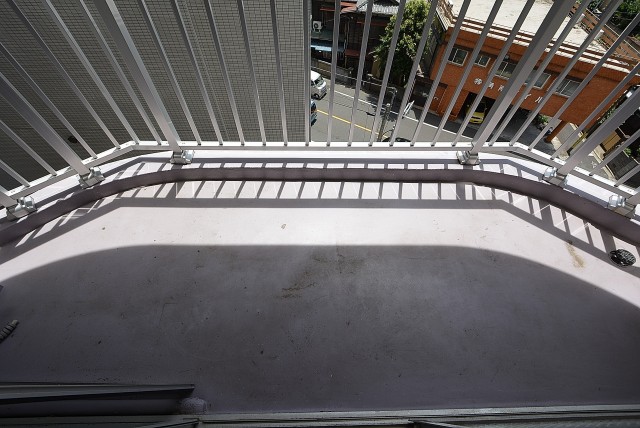 明大前フラワーマンション バルコニー