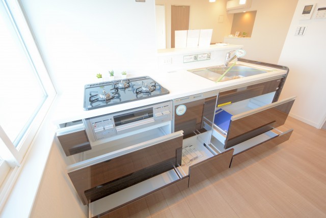 日商岩井田園調布マンション キッチン
