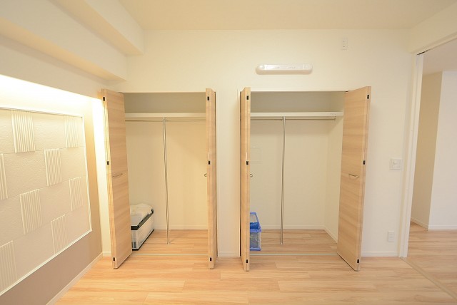 クラリティ・アスール　洋室