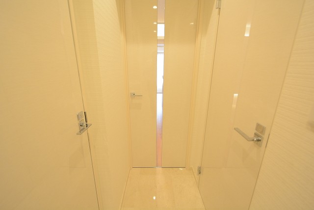 チサンマンション原宿 廊下