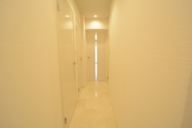 チサンマンション原宿 廊下