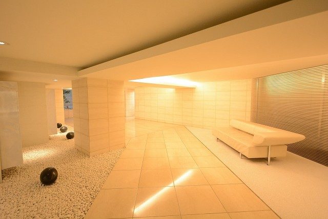 クラリティ・アスール エントランス