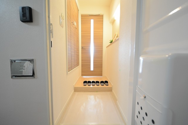 ハヤマビル 玄関