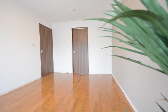 ルネ門前仲町　洋室