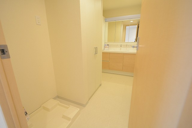 ニュートンプレイス　洗面