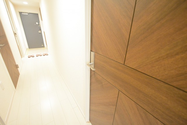 ニュートンプレイス 廊下