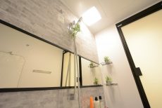 エムステージ　バス