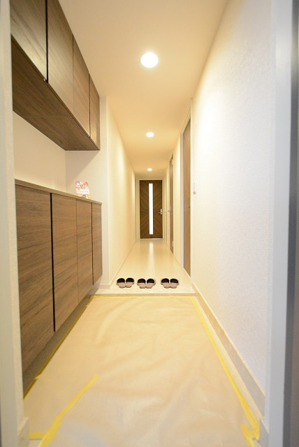 ニュートンプレイス 玄関