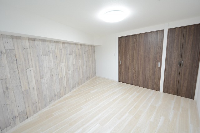 芦花公園ヒミコマンション 洋室８