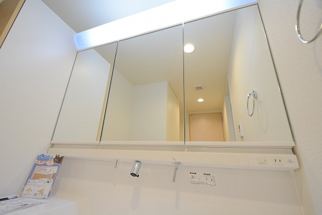 ニュートンプレイス　洗面