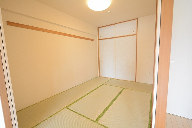 ニュートンプレイス　和室