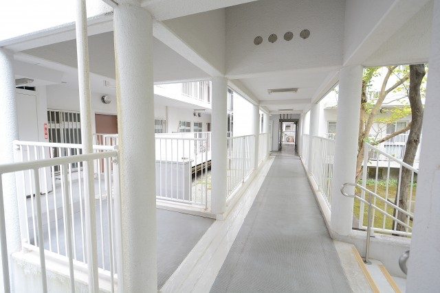 ファミリータウン東陽　外廊下