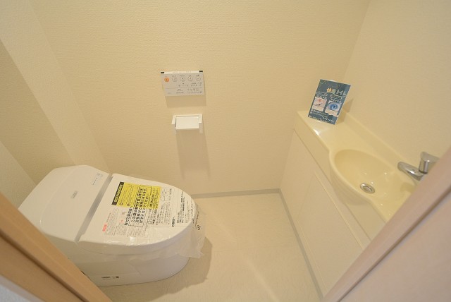 ニュートンプレイス　トイレ