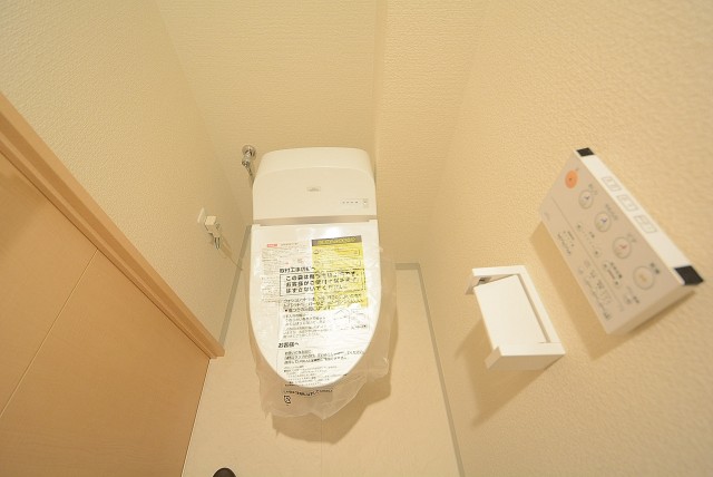 ニュートンプレイス　トイレ