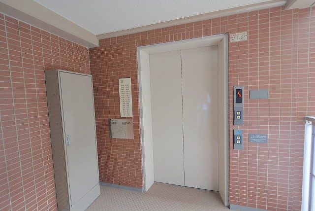 エムステージ エントランス