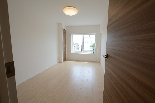 ハヤマビル 洋室7.1