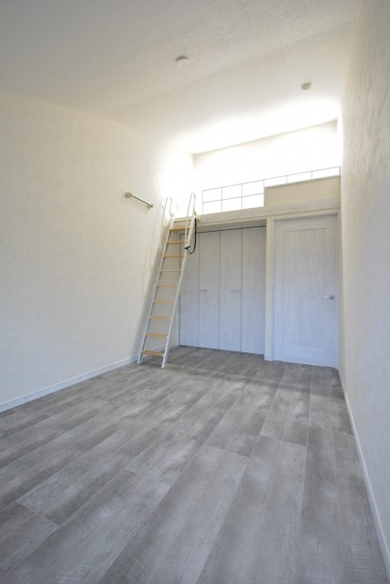 カルム桜新町パティオ 洋室1