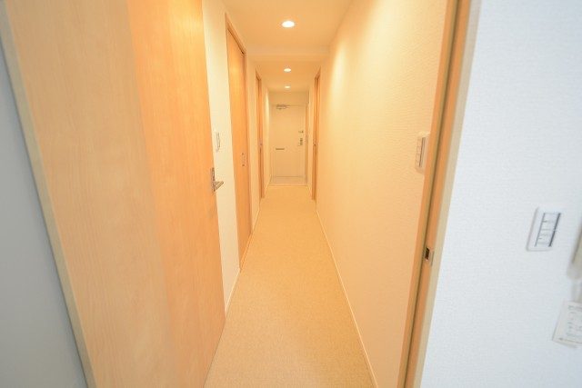 ファミリータウン東陽 廊下