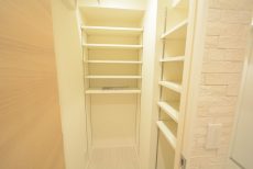 クラリティ・アスール　玄関