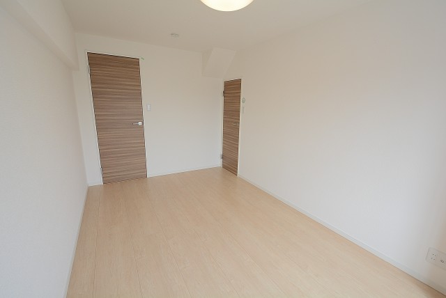 ハヤマビル 洋室7.1