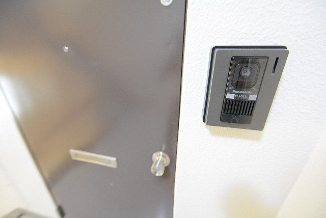 チサンマンション原宿 玄関