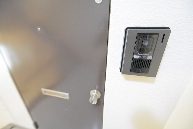 チサンマンション原宿 玄関