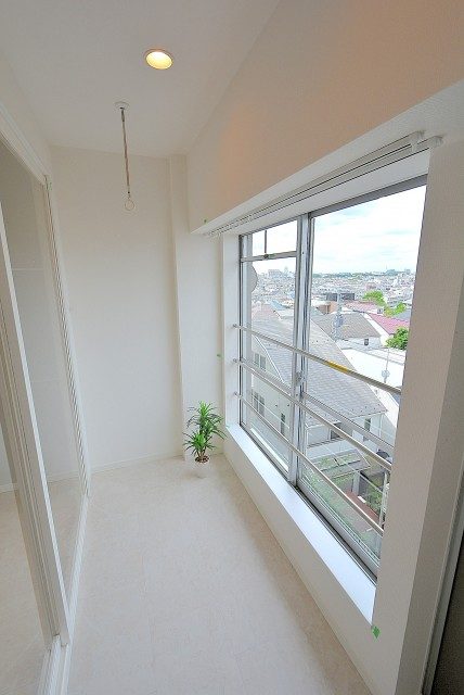 ハヤマビル サンルーム ハヤマビル サンルーム