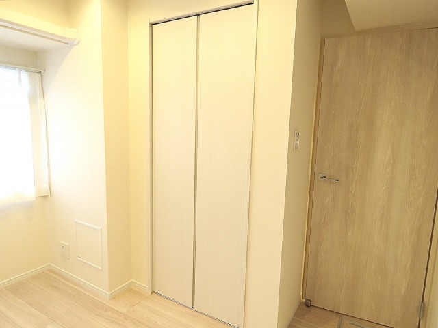 大森永谷マンション　洋室収納