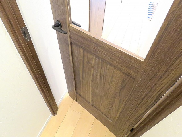 久我山コーポラス　LDK扉