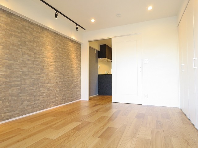 秀和代官山レジデンス　洋室約6.4帖