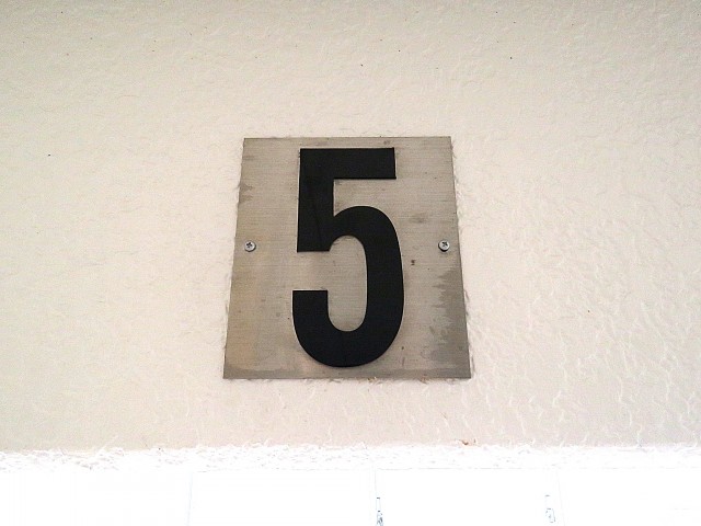 三田ナショナルコート　5Ｆ