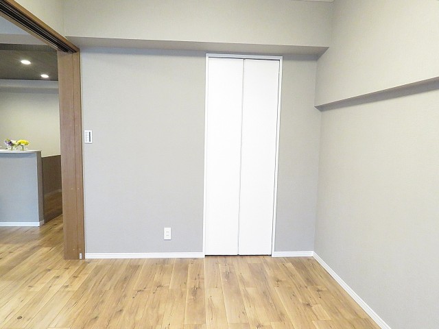 三田ナショナルコート　洋室約5.3帖