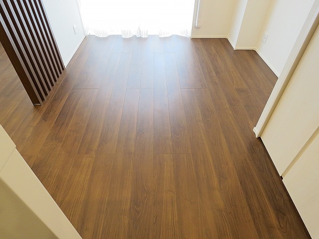 秀和恵比寿レジデンス　LDK約10.9帖