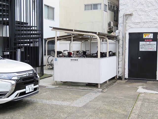 秀和恵比寿レジデンス　駐輪場