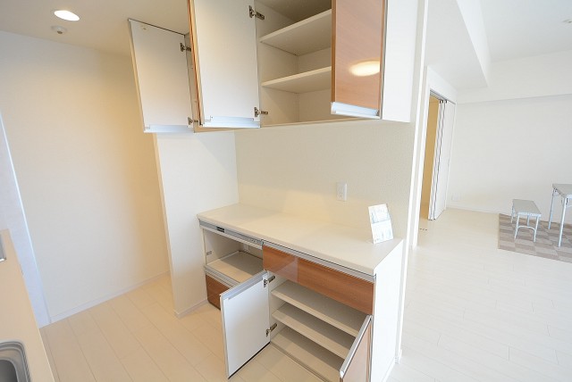 ニュートンプレイス　キッチン