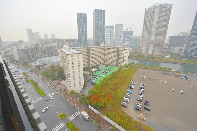 ニュートンプレイス バルコニー