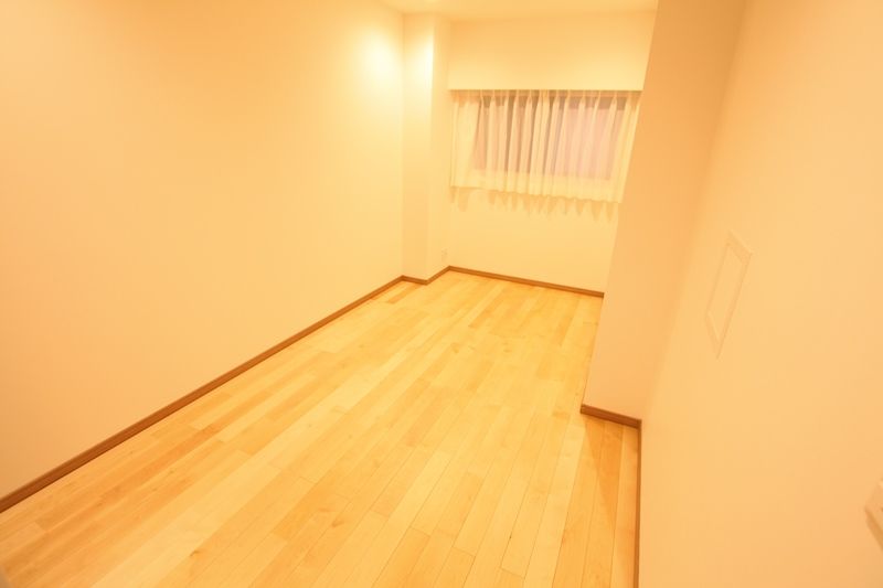 クレッセント目黒Ⅱ　洋室１