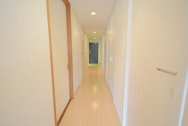 ニュートンプレイス　洗面室