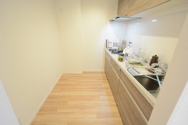 クラリティ・アスール　キッチン